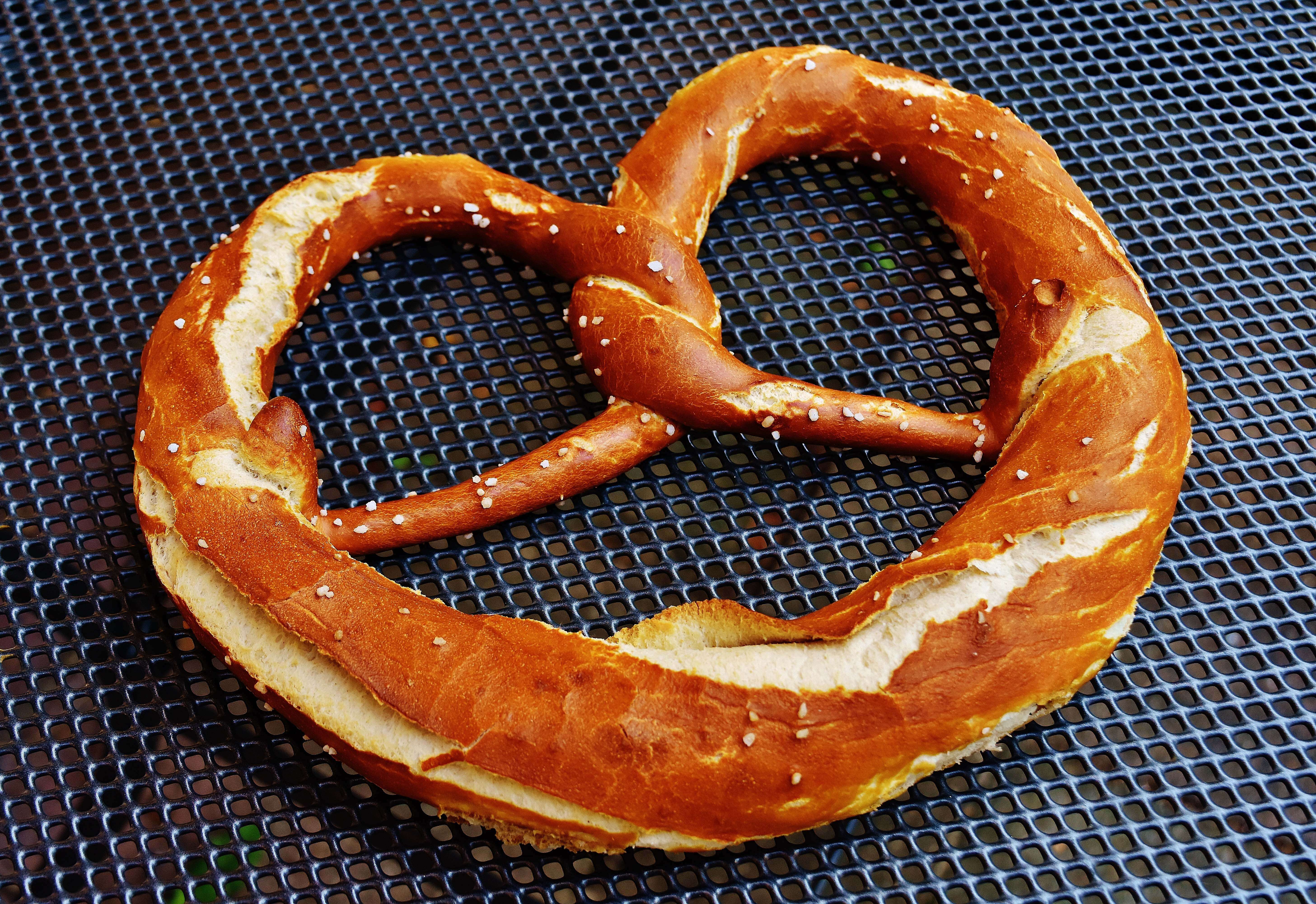 original Pixabay image of pretzels